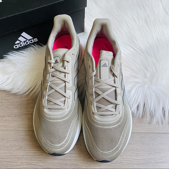 NWT Adidas Supernova Women’s Shoes - Picture 4 of 9